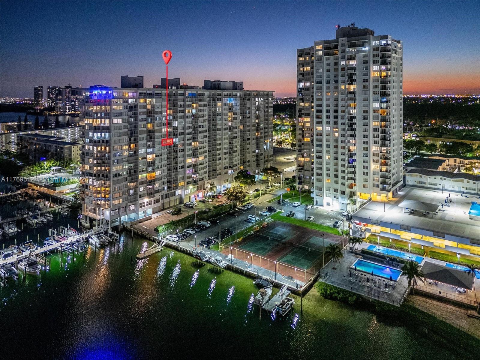 Rental Property at 18081 Biscayne Blvd 1101, Aventura, Miami-Dade County, Florida - Bedrooms: 2 
Bathrooms: 2  - $2,650 MO.