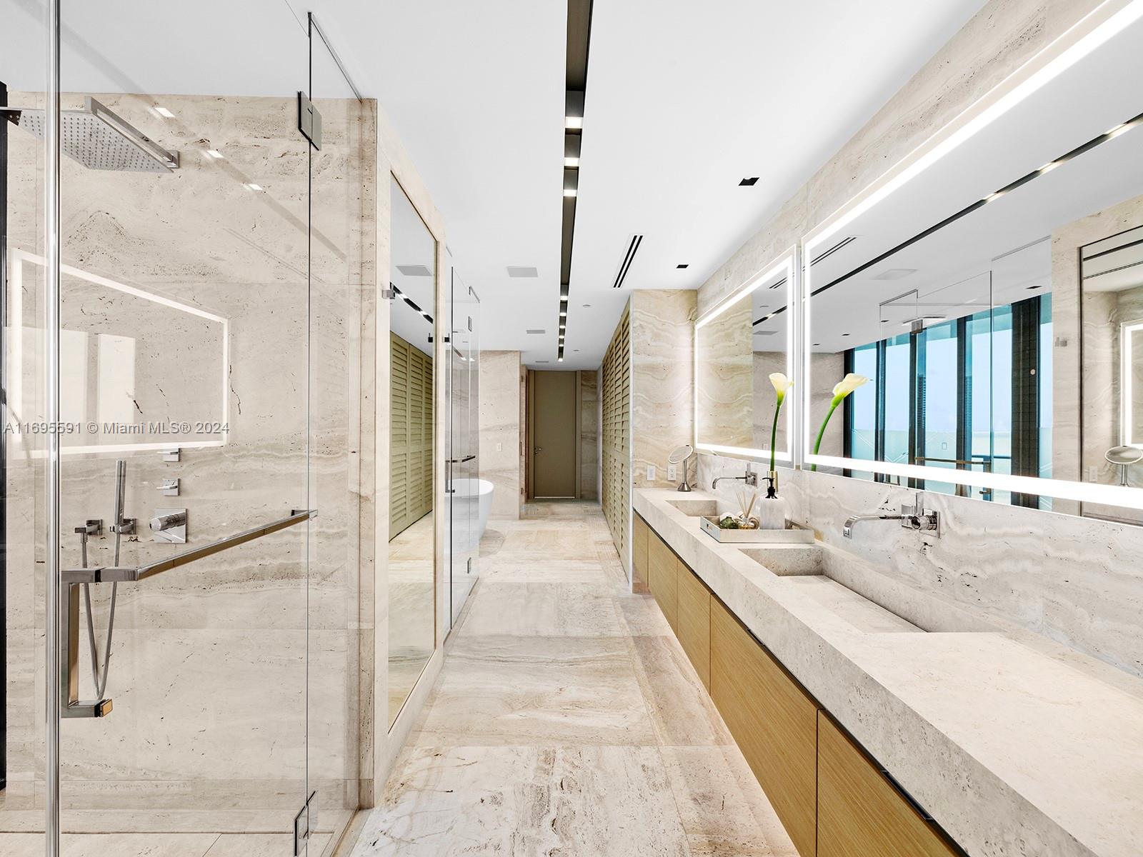 REGALIA CONDO - Residential