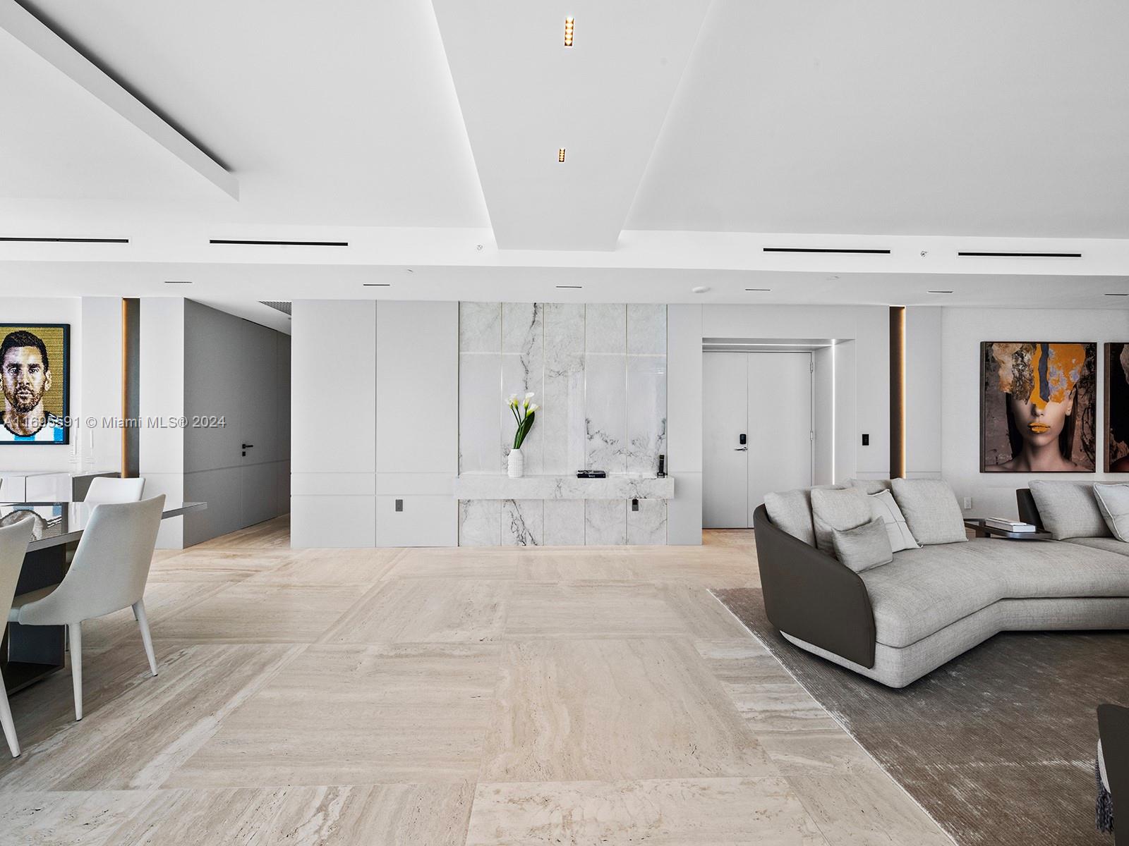 REGALIA CONDO - Residential