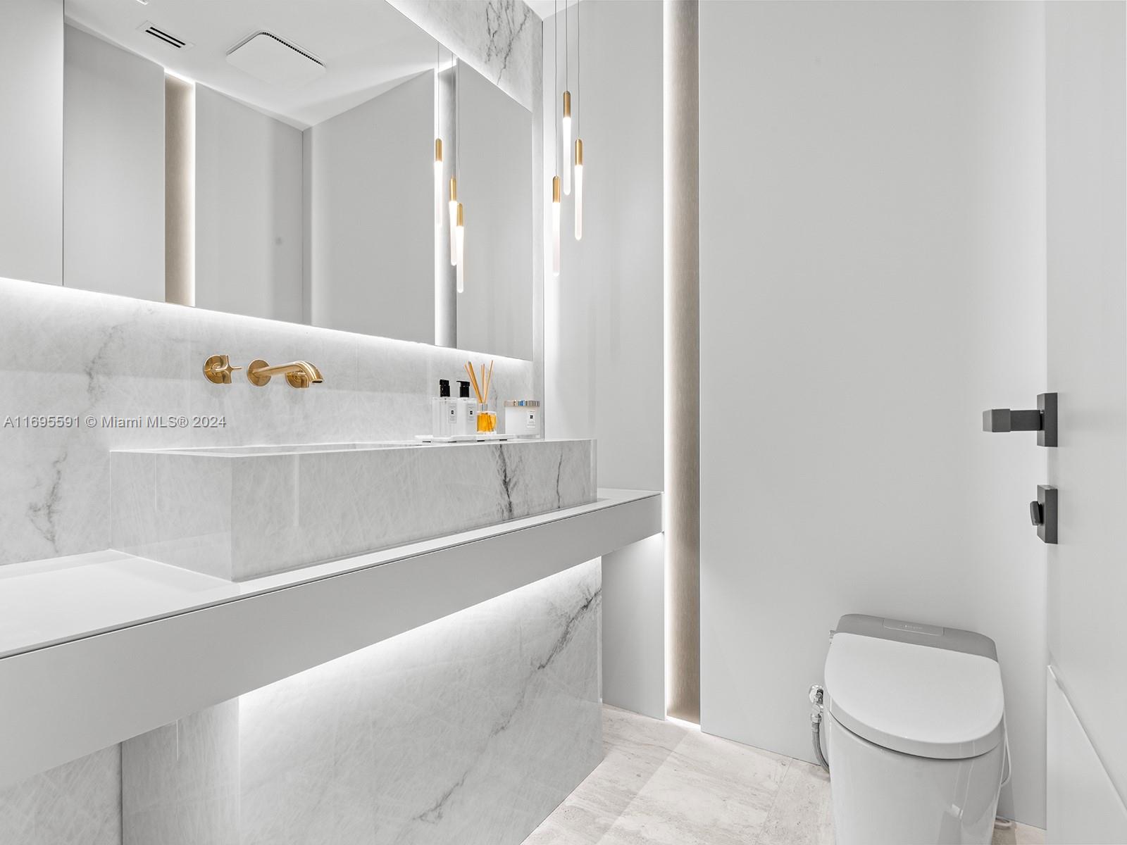 REGALIA CONDO - Residential