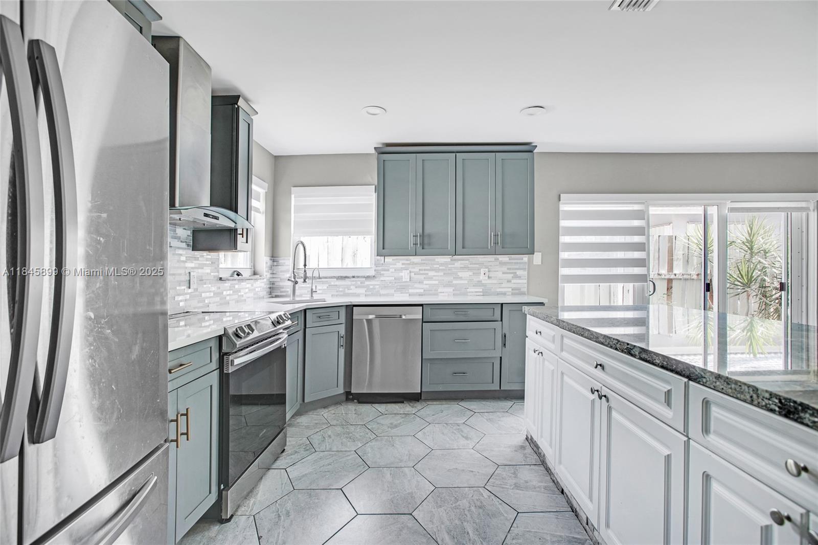 WINSTON PARK SECTION TWO- - Residential Lease