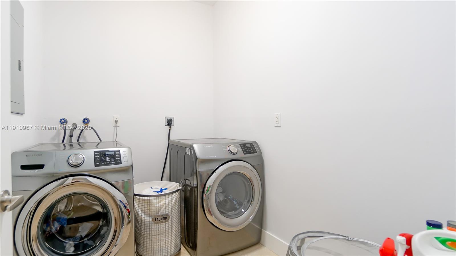 SABRINA ESTATES - Residential