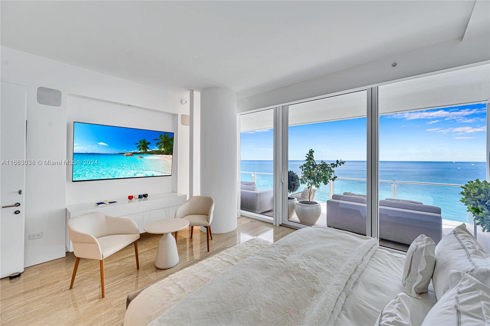 SURF CLUB CONDO - Residential