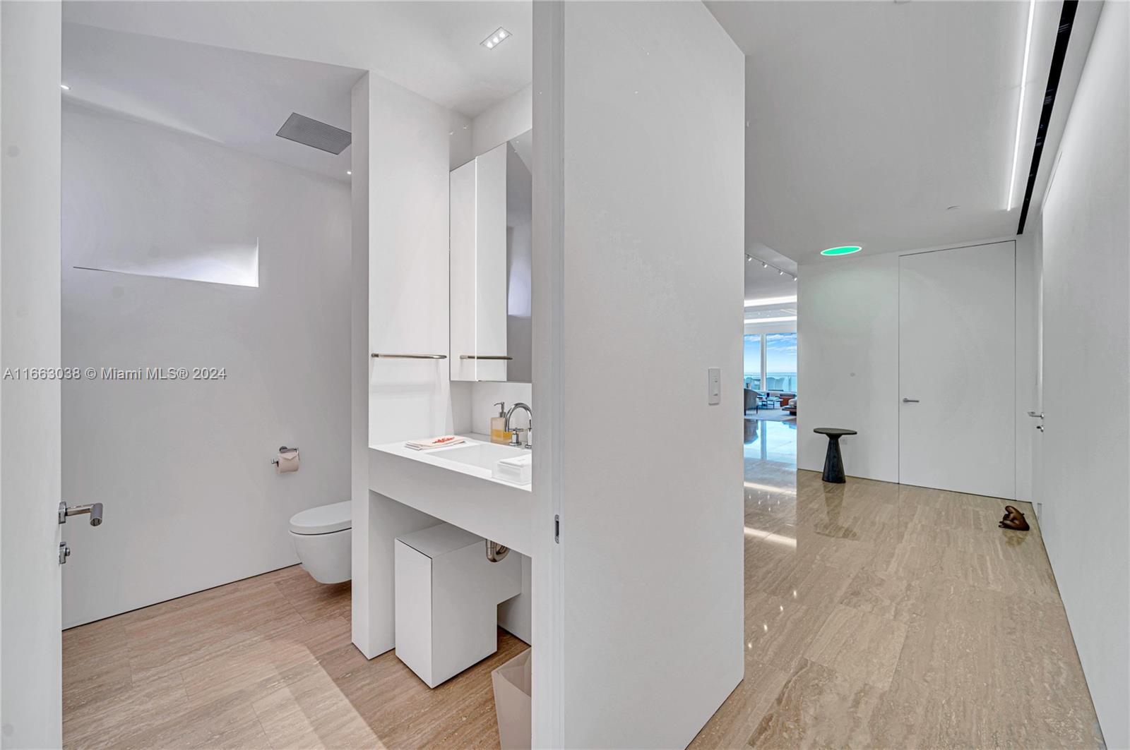 SURF CLUB CONDO - Residential