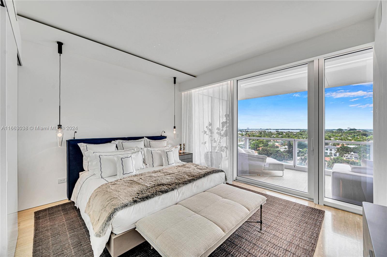 SURF CLUB CONDO - Residential