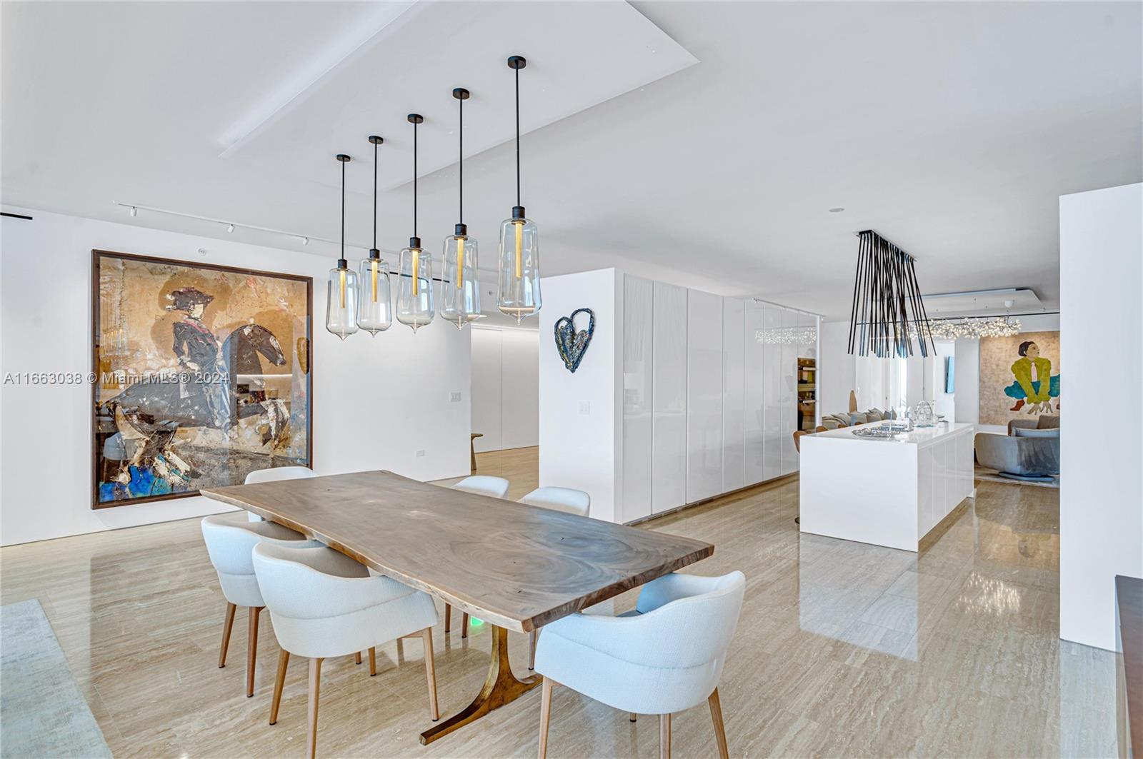 SURF CLUB CONDO - Residential