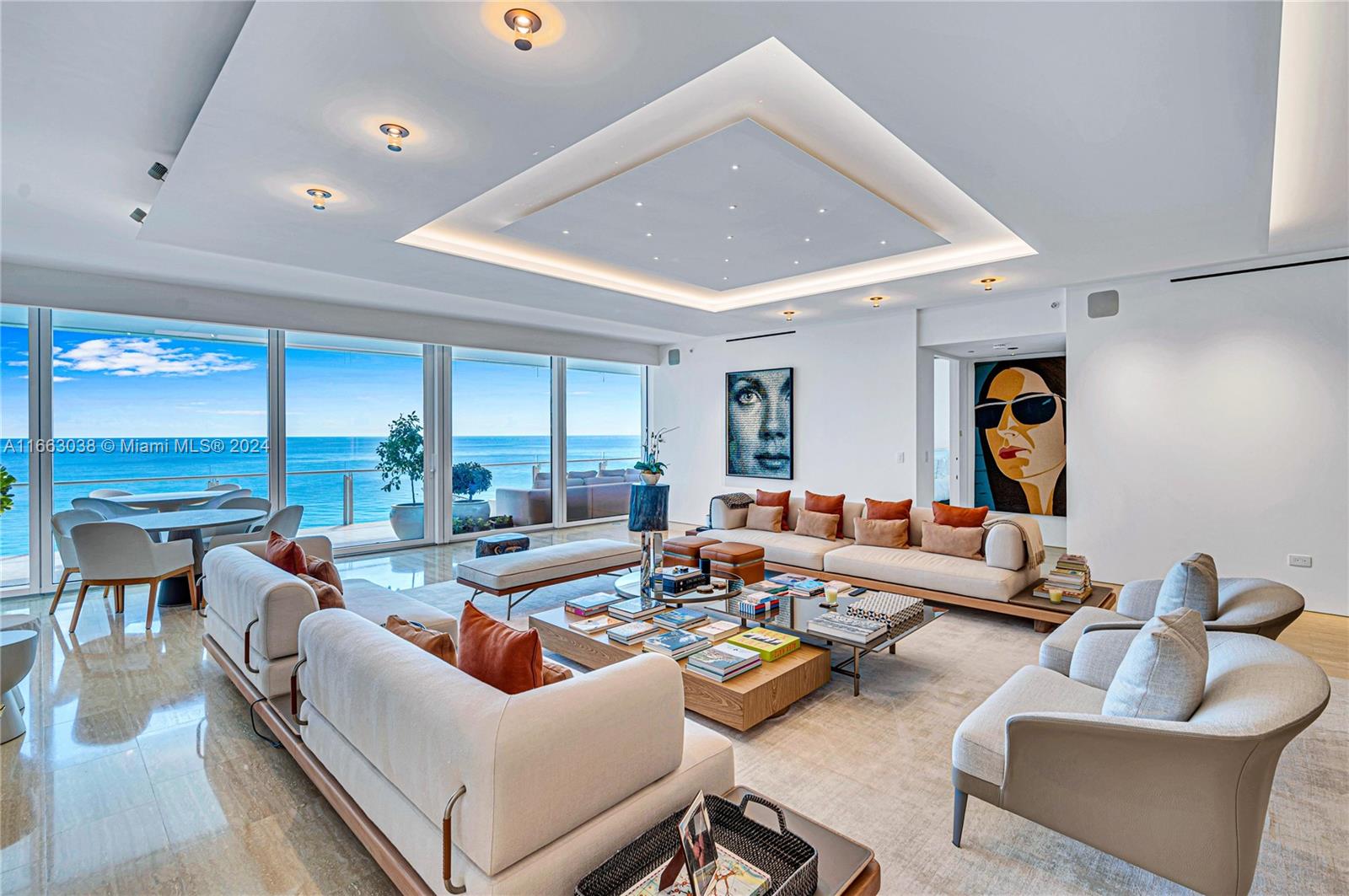 SURF CLUB CONDO - Residential