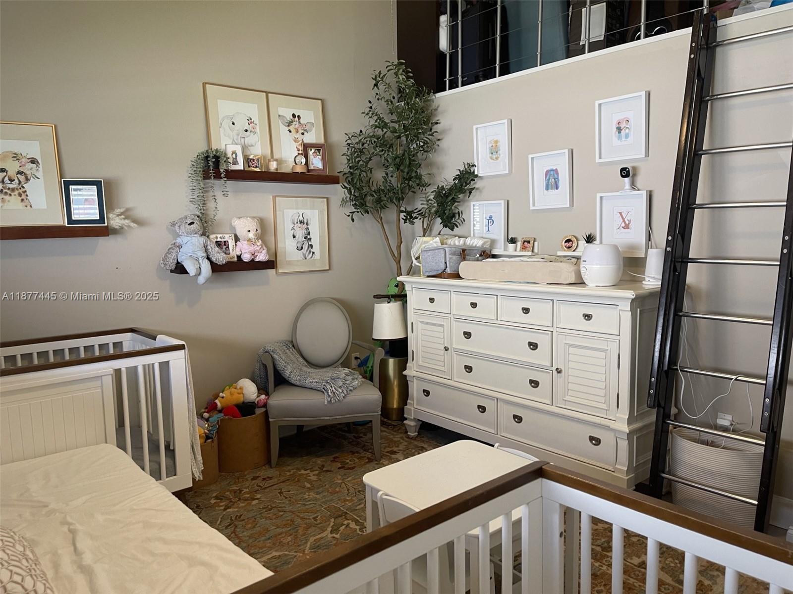 LE PHARE KEY BISCAYNE CON - Residential Lease