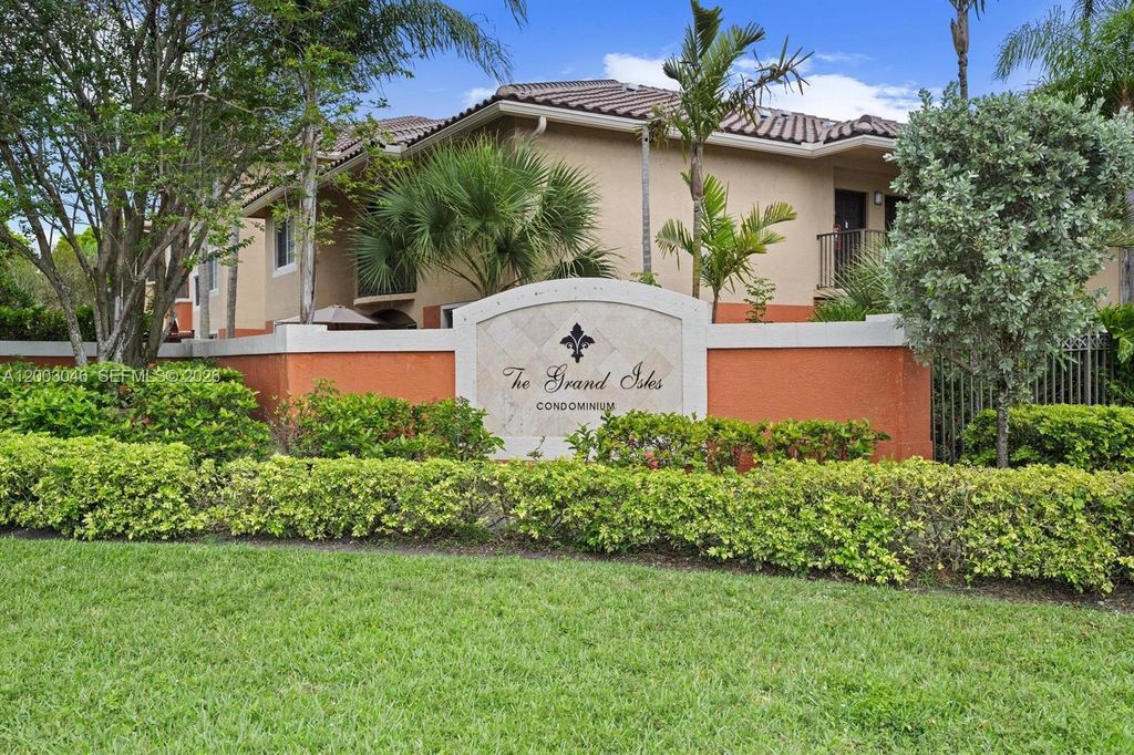 Photo of 4195 N Haverhill Rd #307, West Palm Beach, FL 33417 (MLS # A12003046)