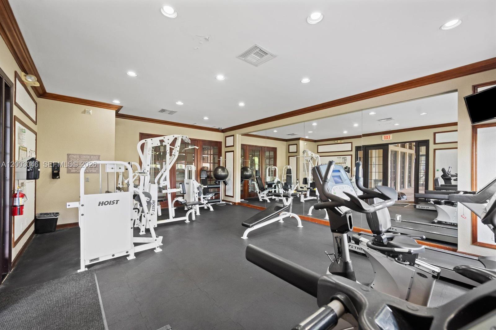 GRAND ISLES CONDO - Residential