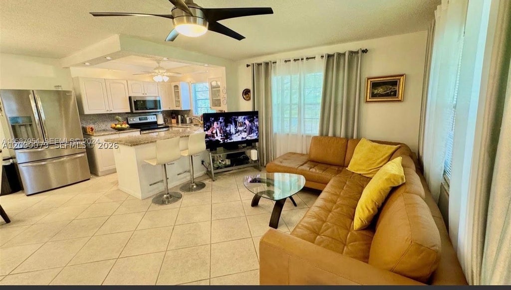 Photo of 116 E Westbury E #116, Deerfield Beach, FL 33442 (MLS # A12090079)
