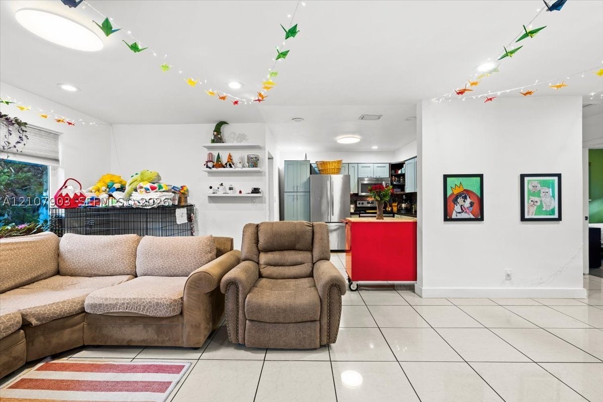 924 SW 15th Ter