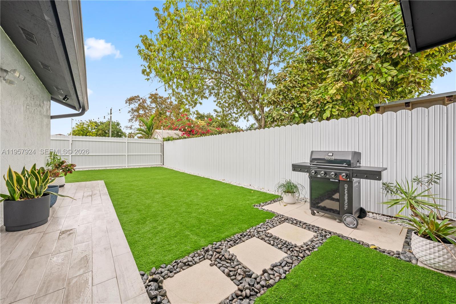 COUNTRY TREE SUB - Residential