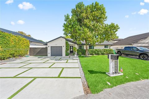 Photo of 11011 SW 143rd Ct, Miami, FL 33186 (MLS # A11957924)