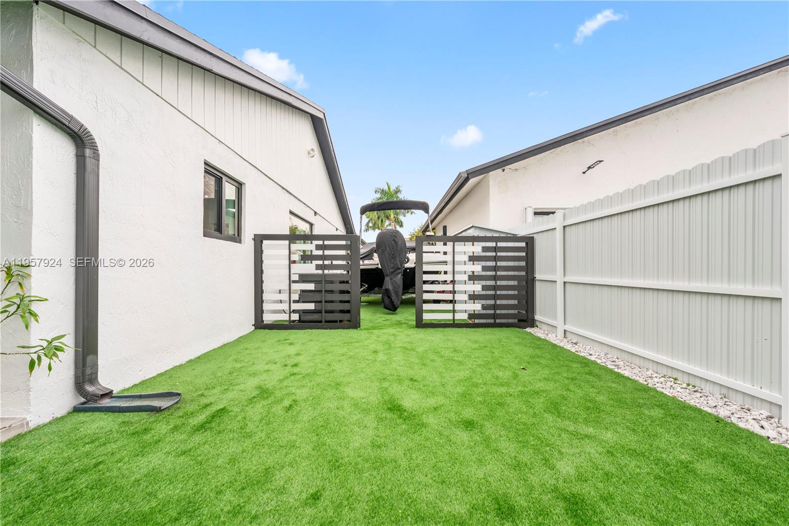 COUNTRY TREE SUB - Residential