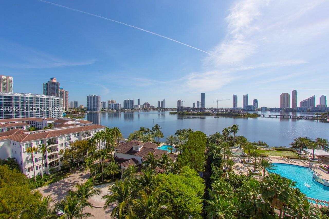 THE PENINSULA II CONDO - Residential