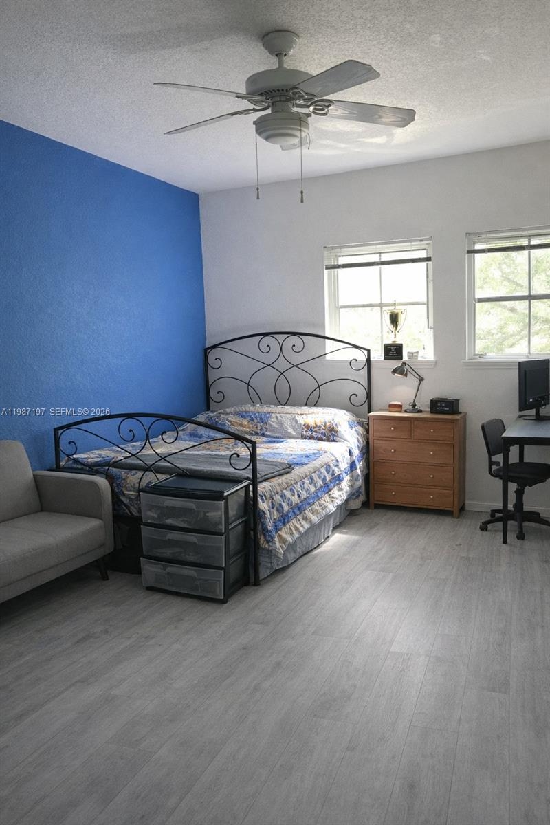 BISCAYNE PARK TERRACE - Residential Lease