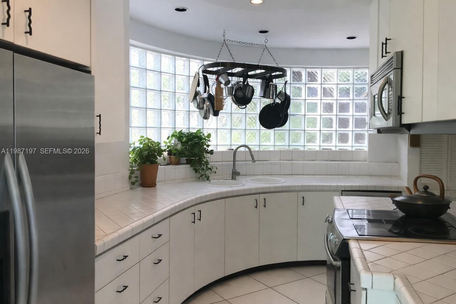 BISCAYNE PARK TERRACE - Residential Lease