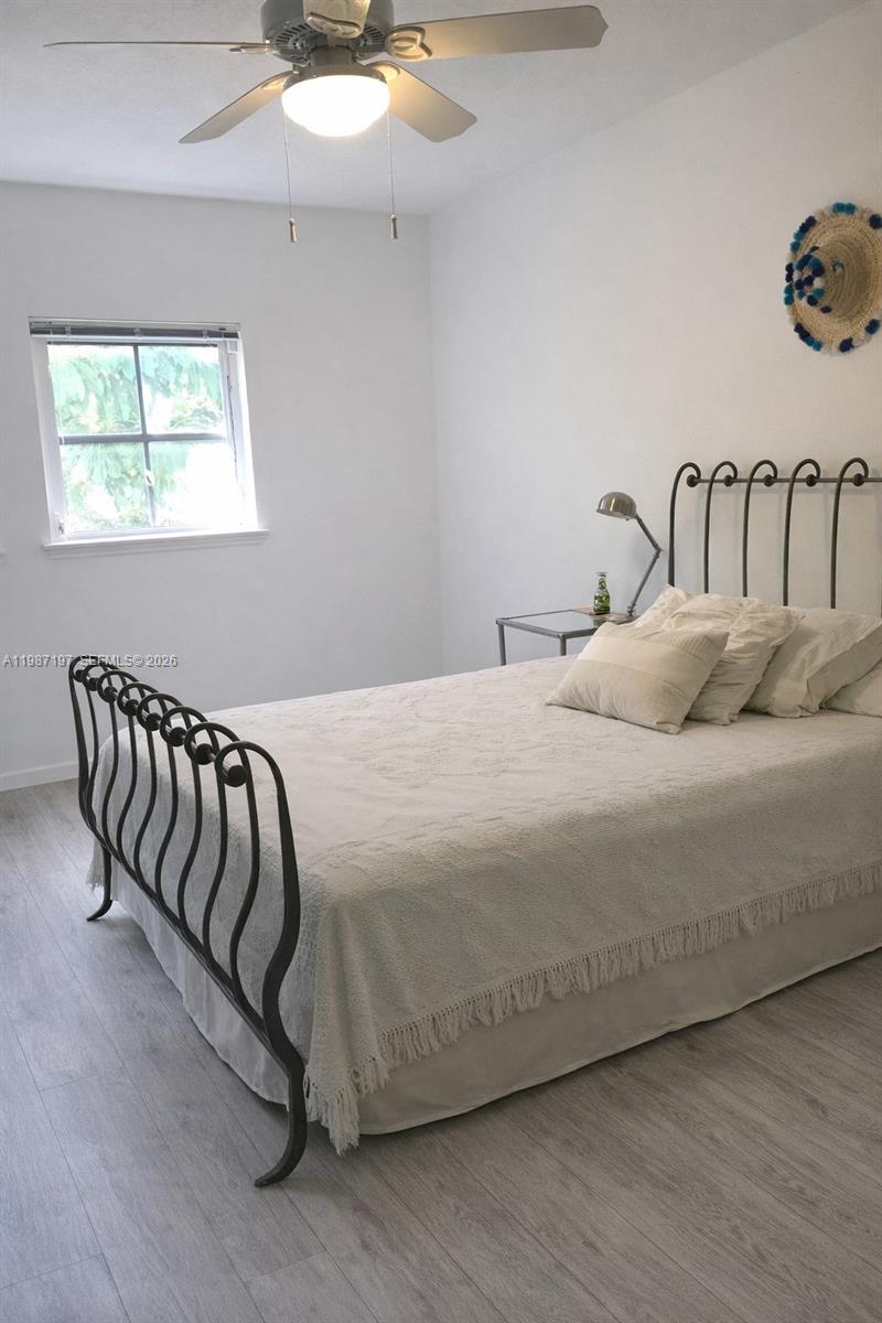 BISCAYNE PARK TERRACE - Residential Lease