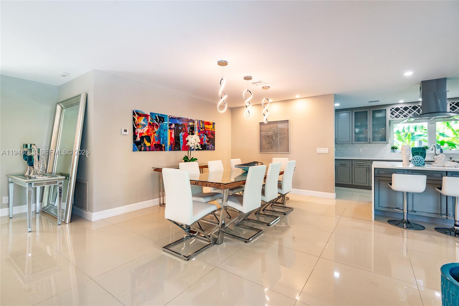 709 SW Elm Tree Ln 709