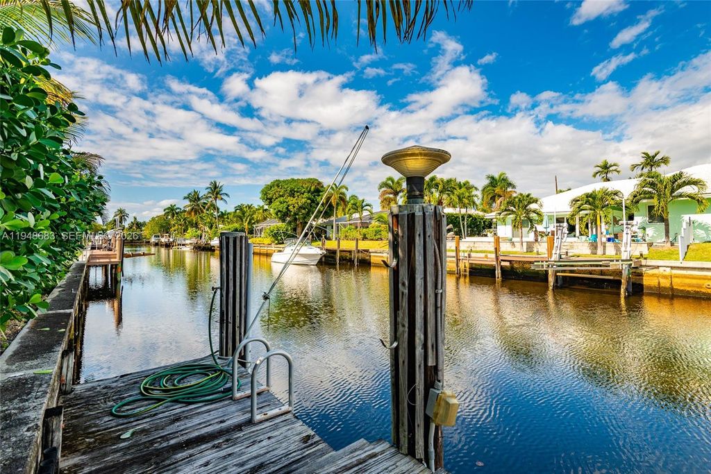 Photo of 709 SW Elm Tree Ln #709, Boca Raton, FL 33486 (MLS # A11948683)