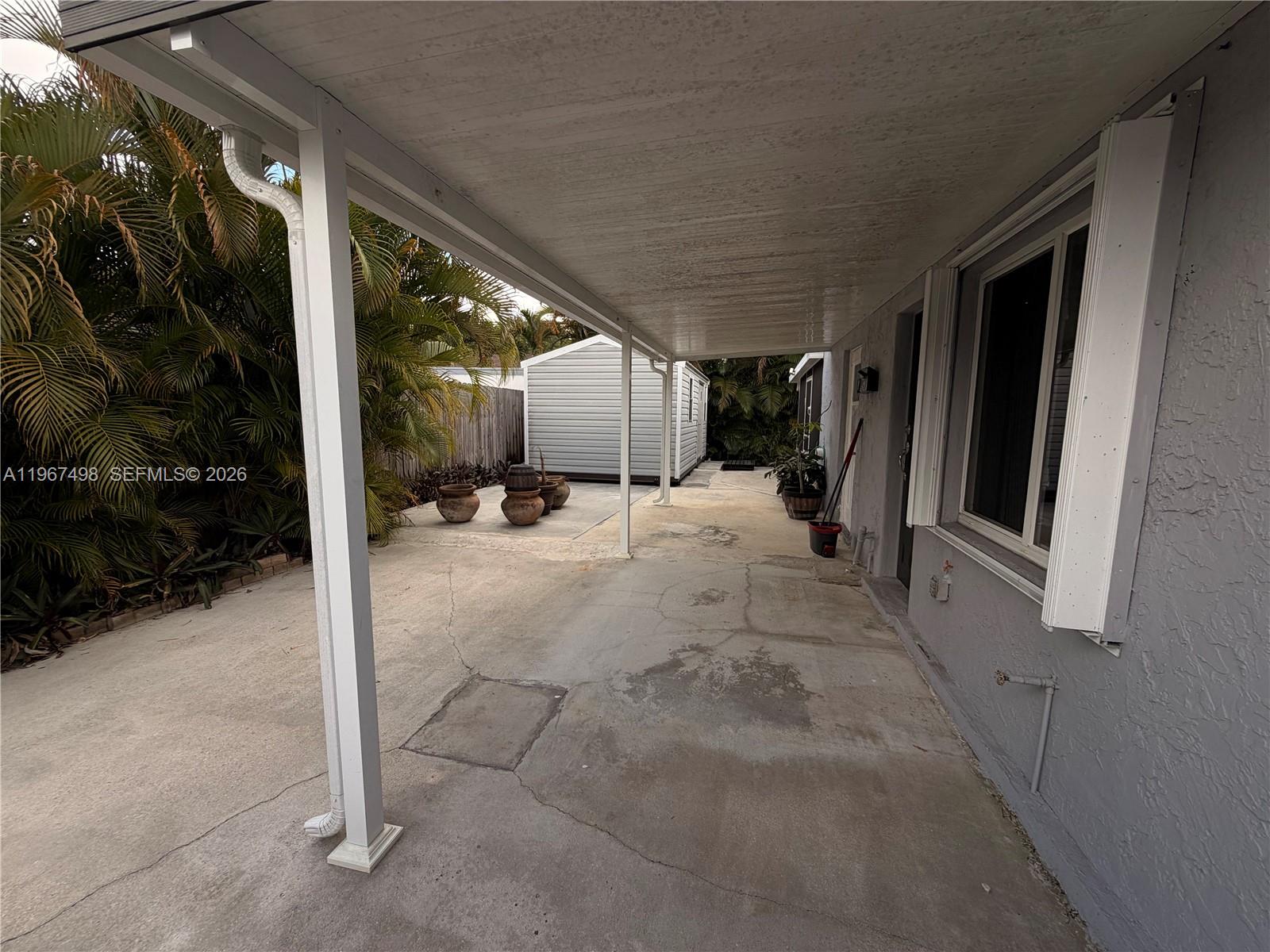 COUNTRY LAKE MANORS SEC 3 - Residential