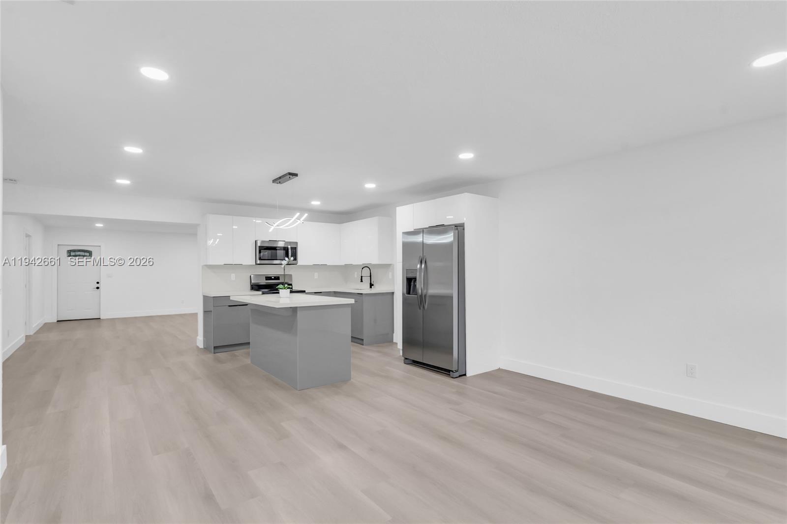 CAROL CITY 5TH ADDN - Residential