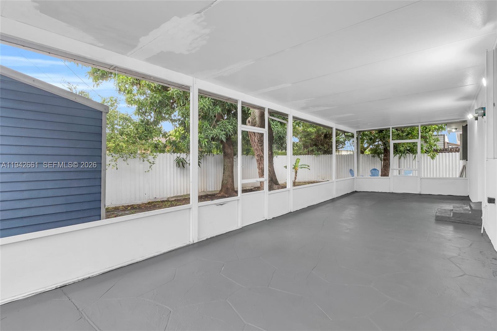 CAROL CITY 5TH ADDN - Residential