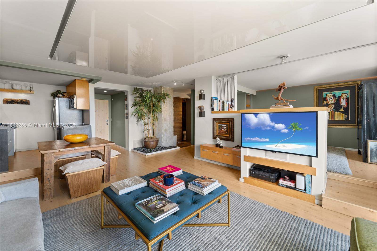 VECINO DEL MAR CONDO - Residential Lease