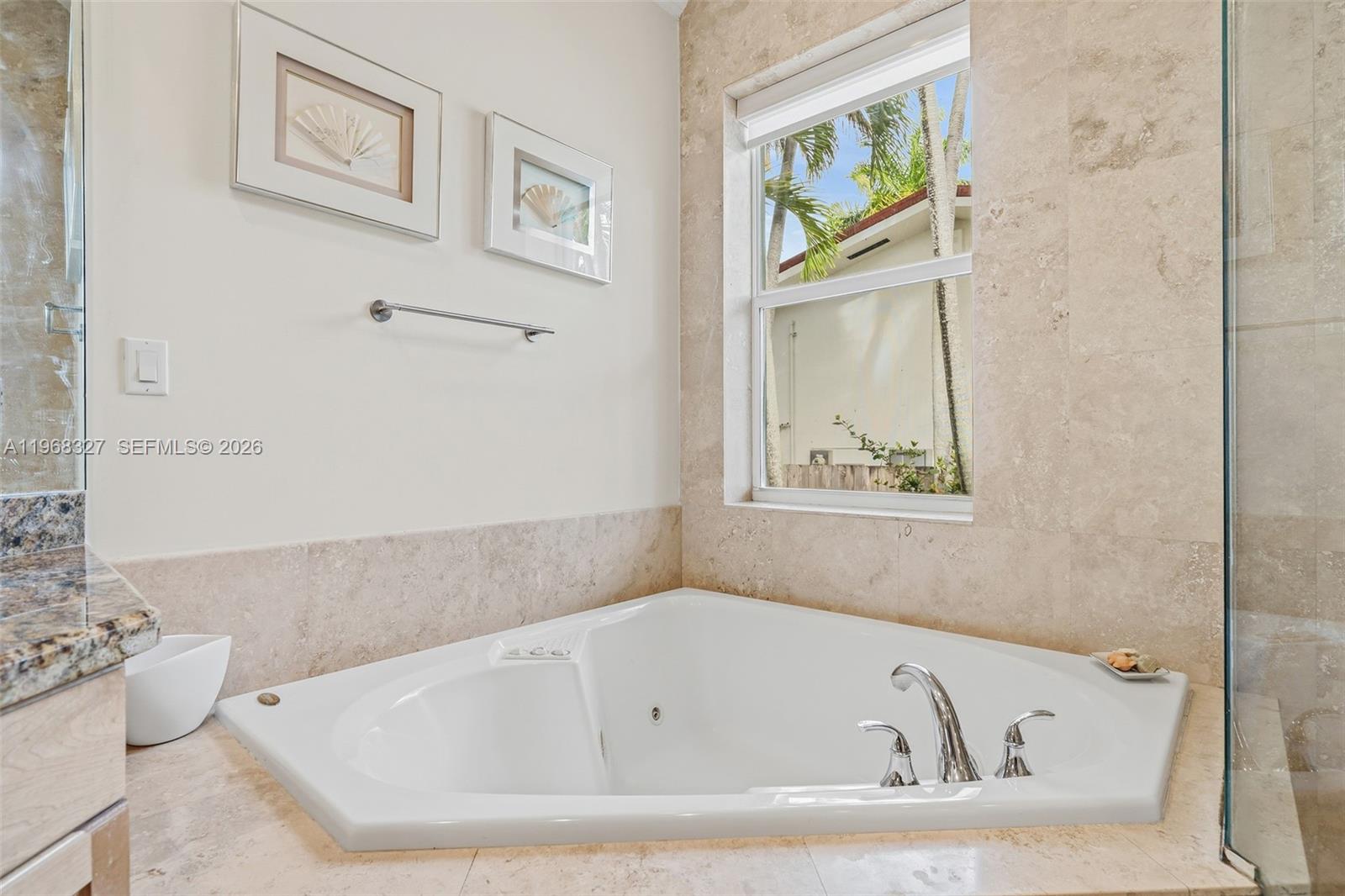 NORTH BAY ISLAND - Residential