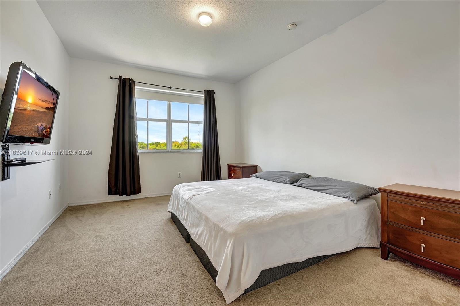 PEMBROKE CAY CONDO - Residential