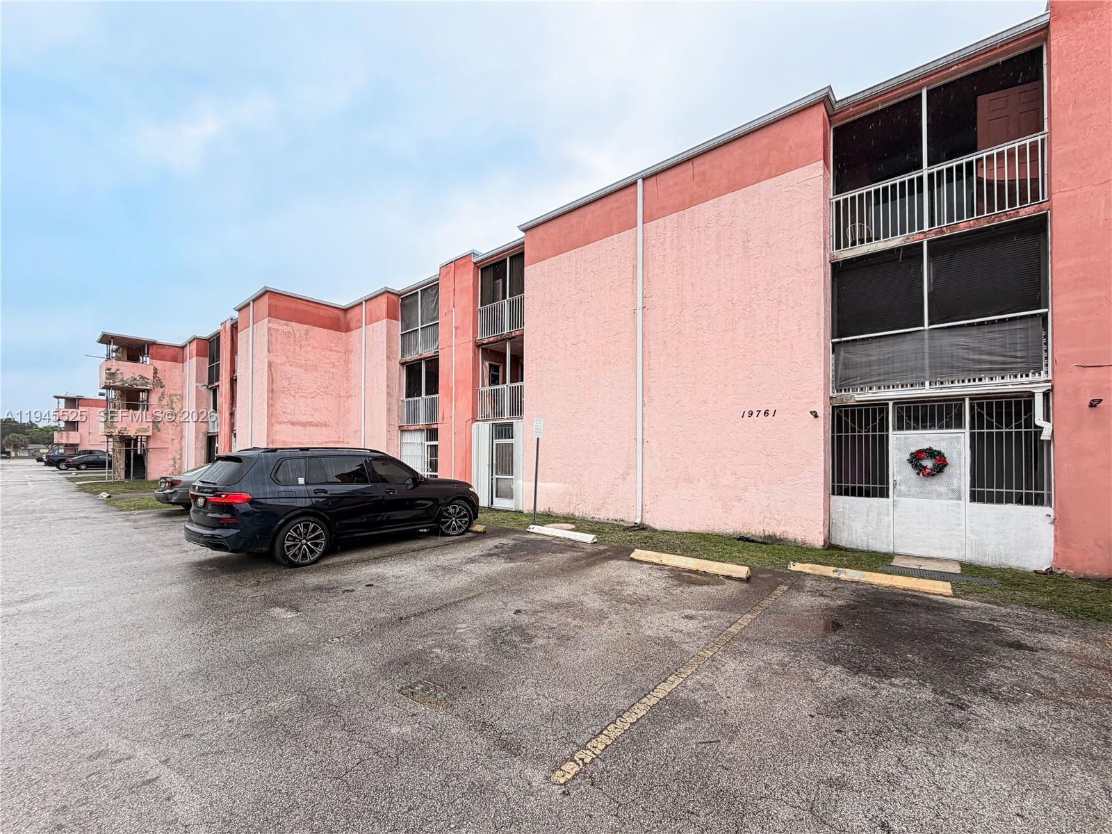 POINT SOUTH CONDO - Residential