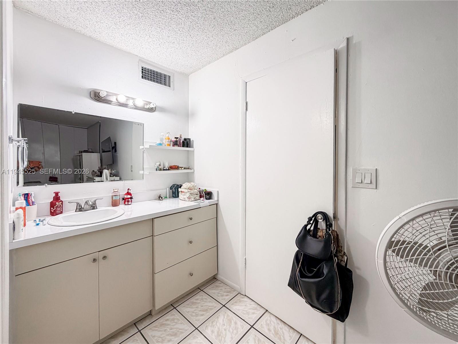 POINT SOUTH CONDO - Residential