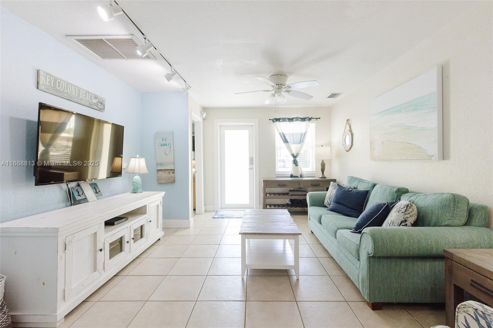 KEY COLONY BEACH - Residential