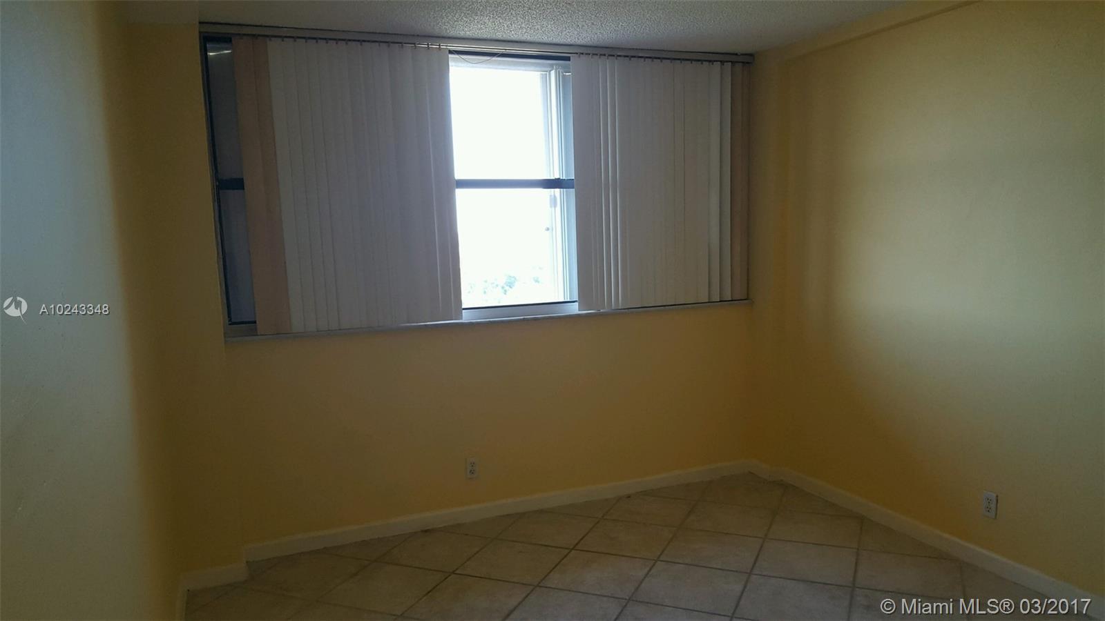 WATERSIDE TOWERS CONDO - Residential Lease