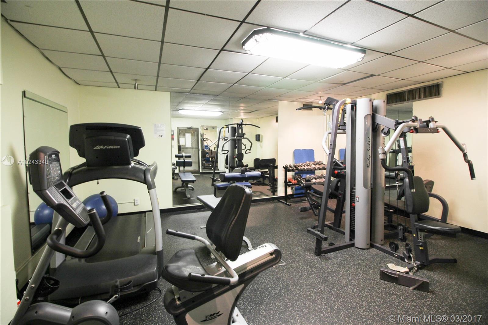 WATERSIDE TOWERS CONDO - Residential Lease