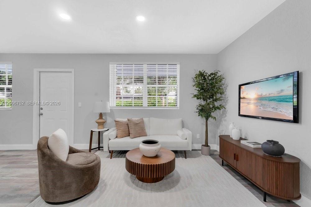 ACADEMY AWARD SEC 4 - Residential