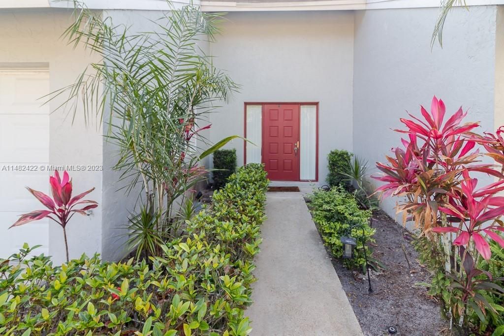 Photo of 3014 SW Westlake Cir, Palm City, FL 34990 (MLS # A11482422)