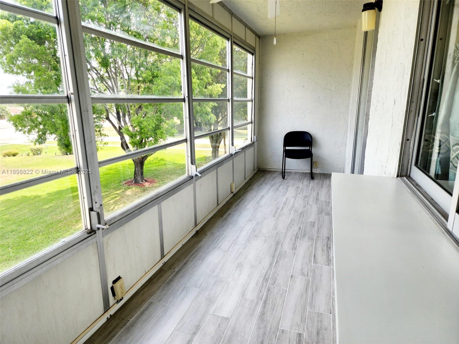 LIME BAY CONDOMINIUM 6 - Residential Lease