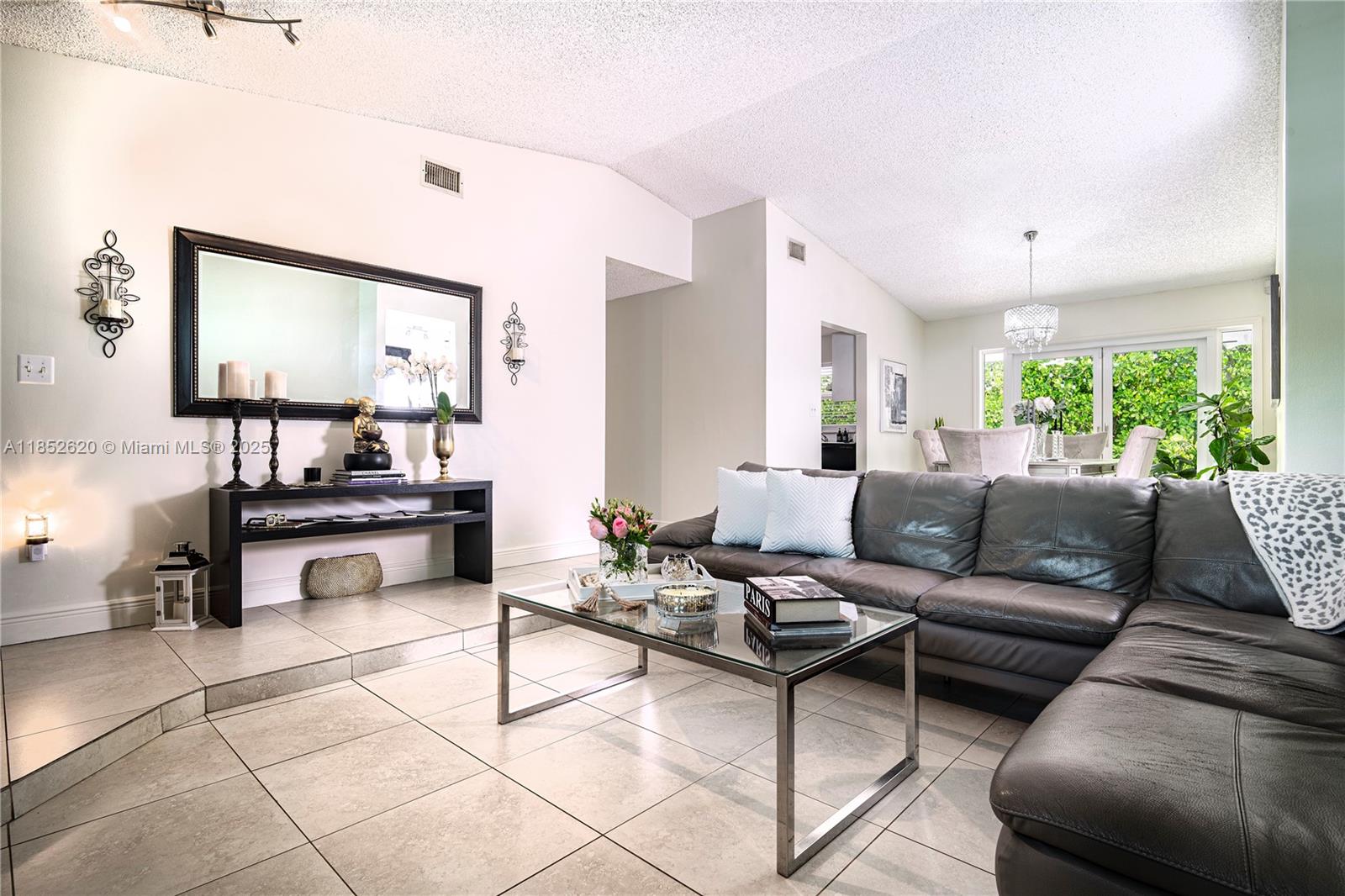 11181 SW 145th Ct