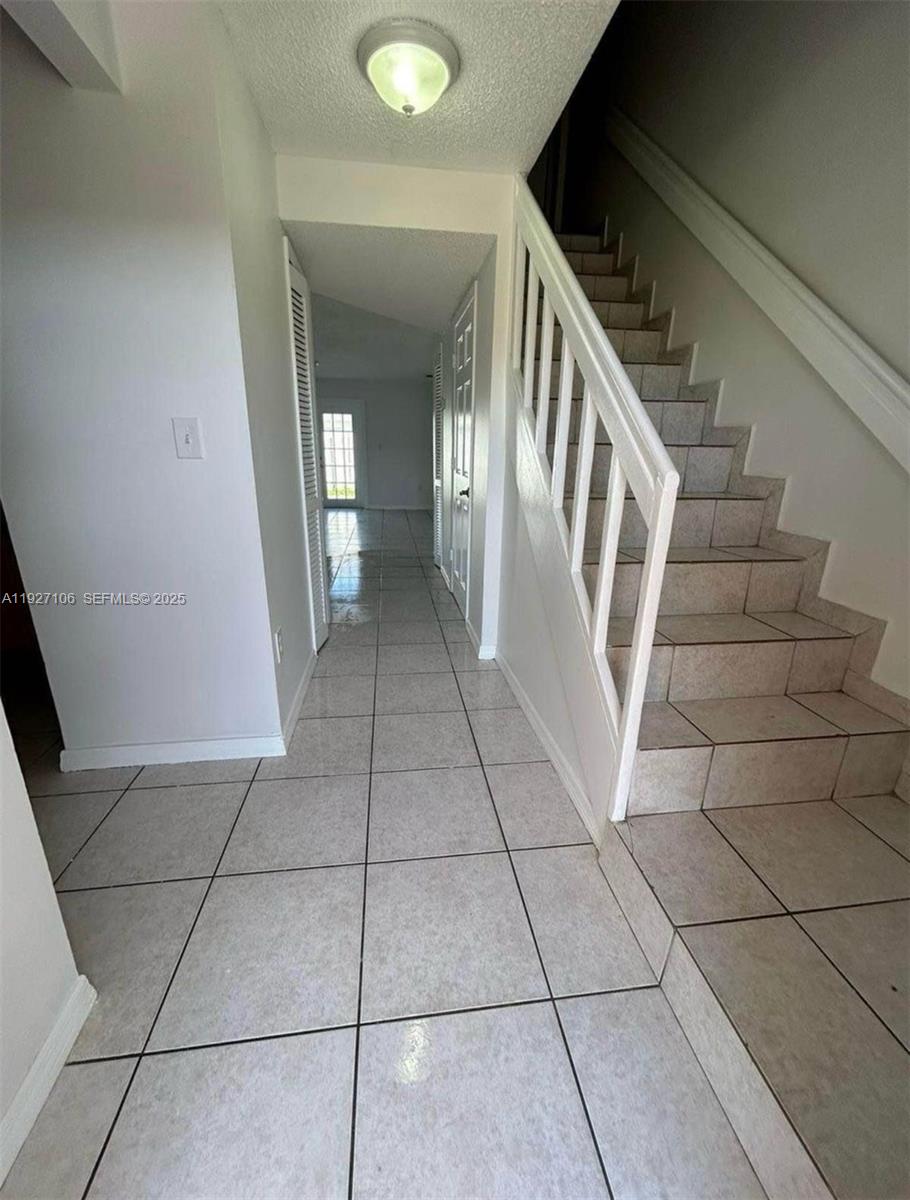 DREAM VILLAS CONDO - Residential Lease