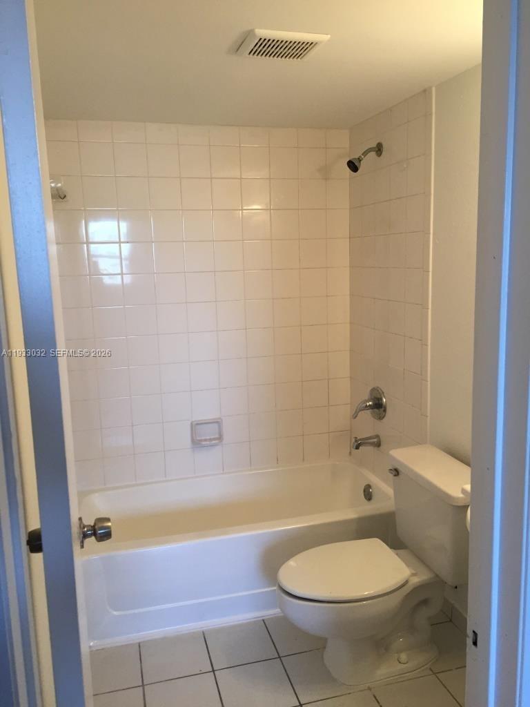 FONTAINEBLEAU GARDENS CON - Residential