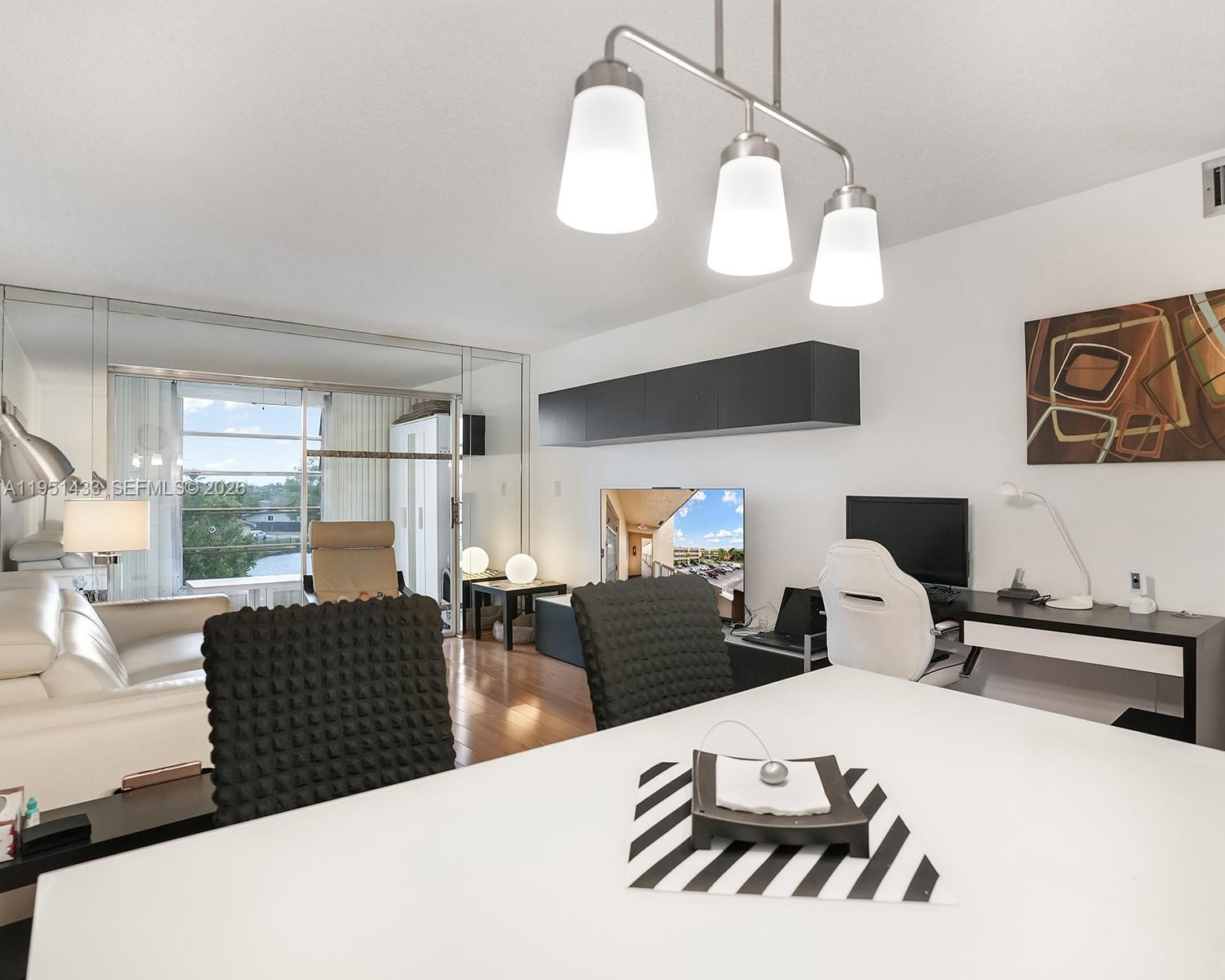 SUNRISE LAKES 115 CONDO - Residential