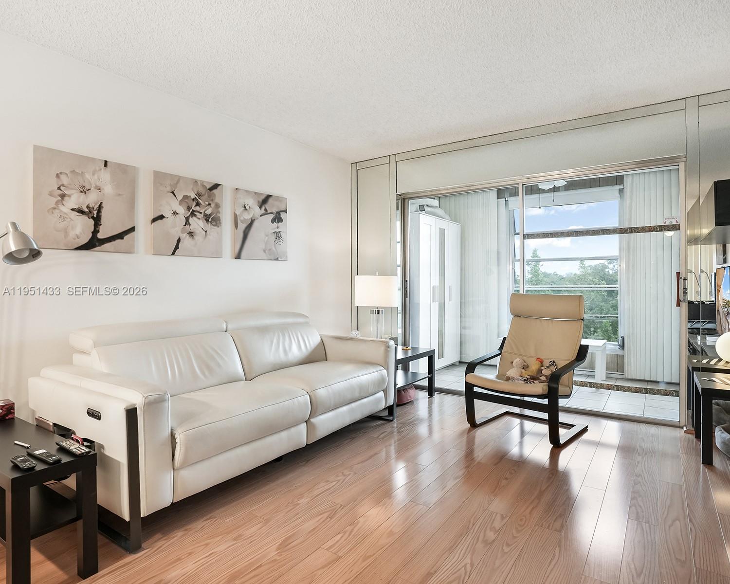 SUNRISE LAKES 115 CONDO - Residential