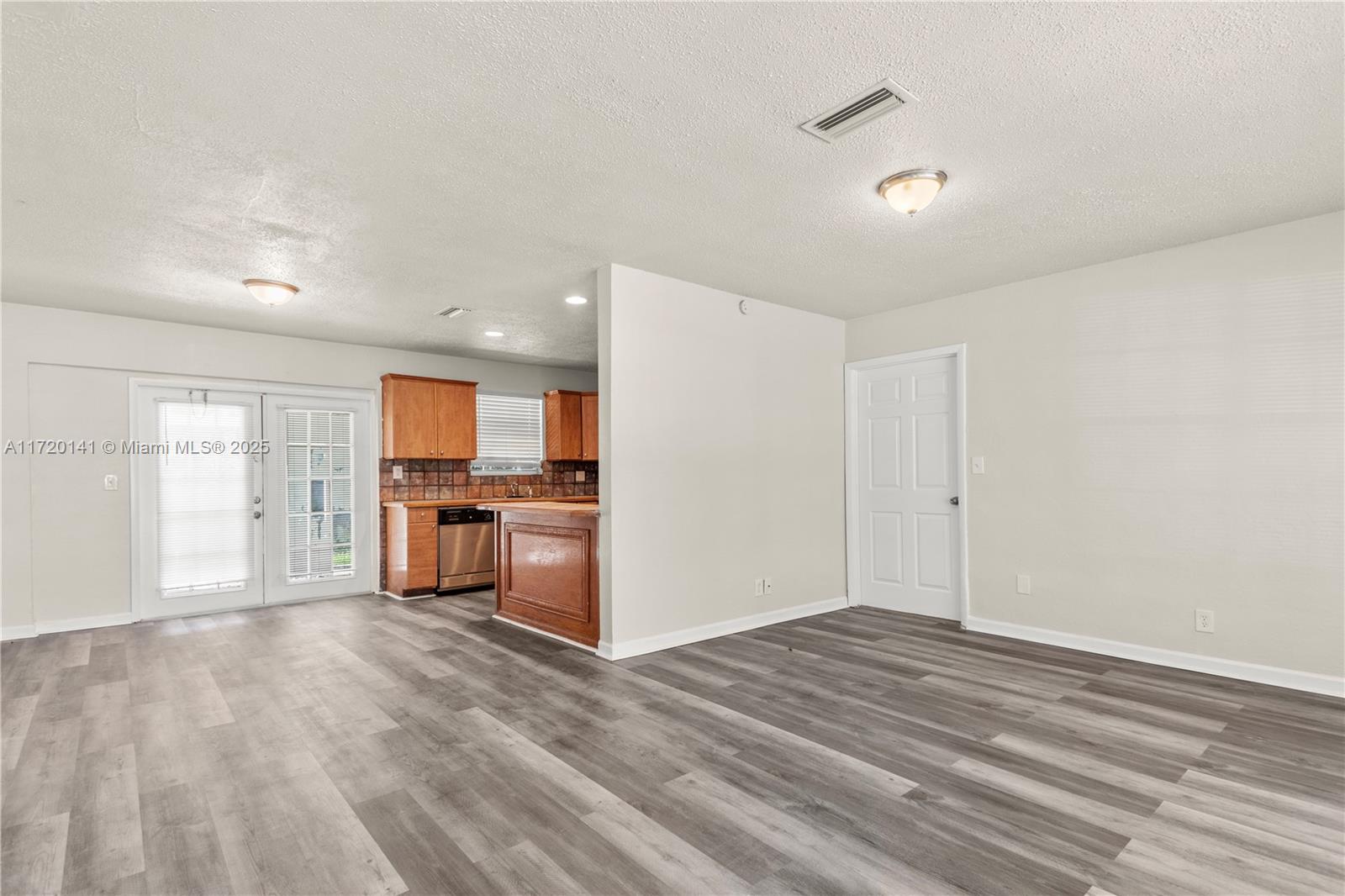 FEDERAL PARK - Residential