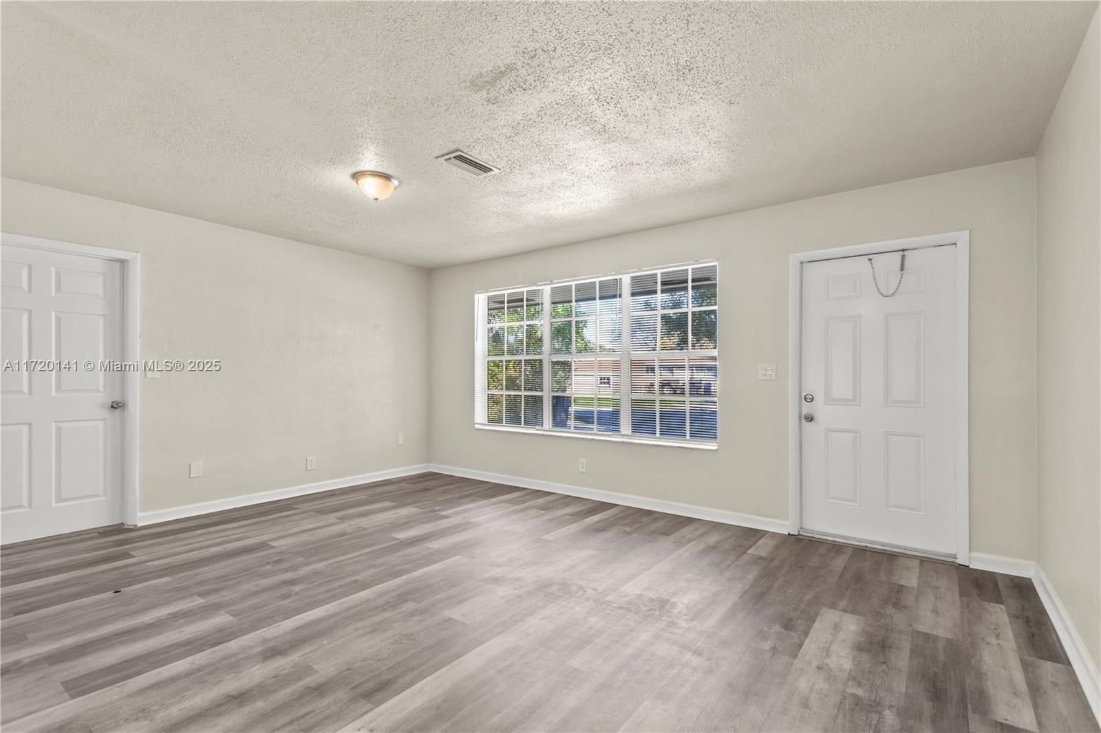 FEDERAL PARK - Residential