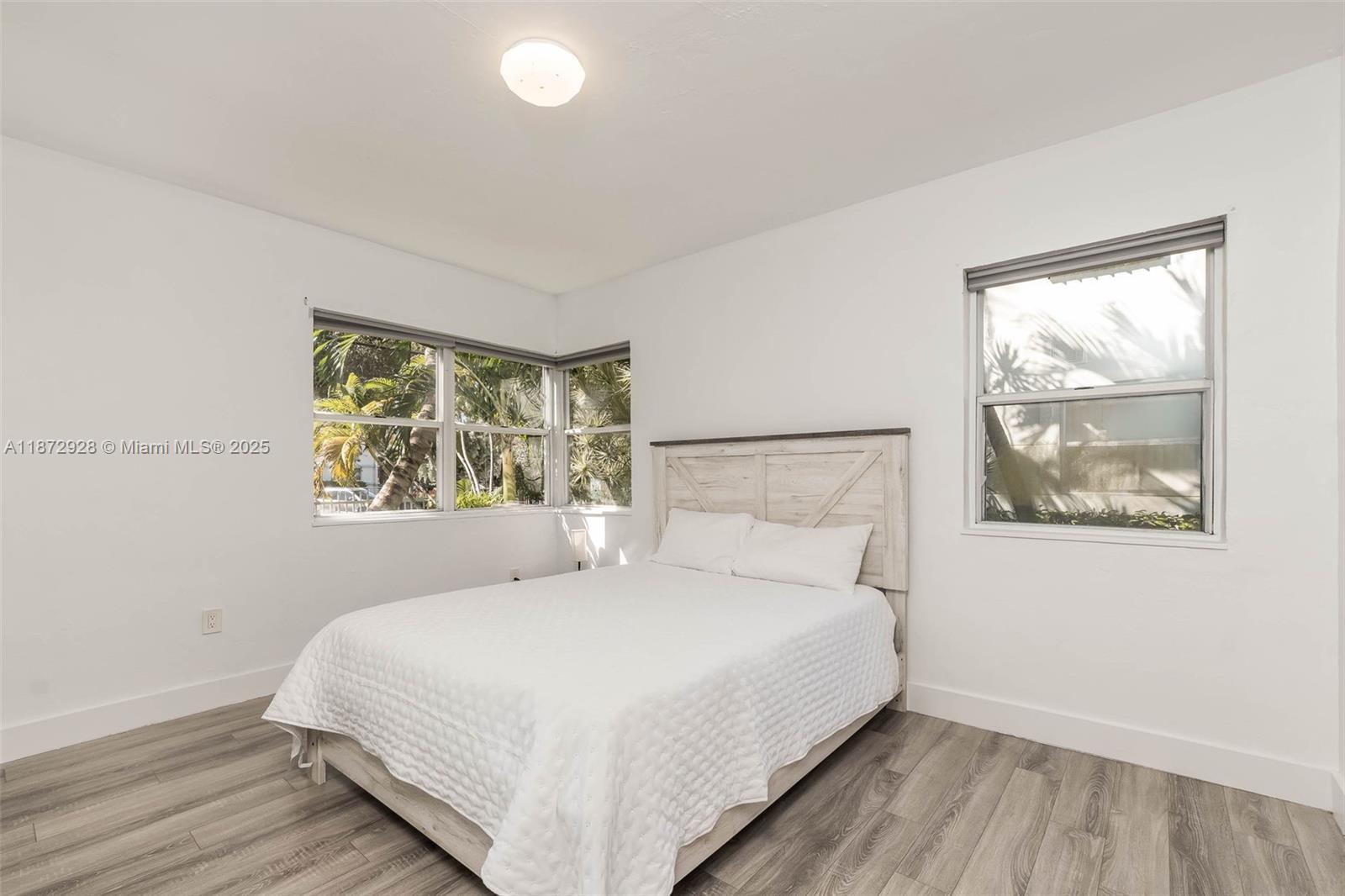 MARSEILLES DECO CONDO - Residential