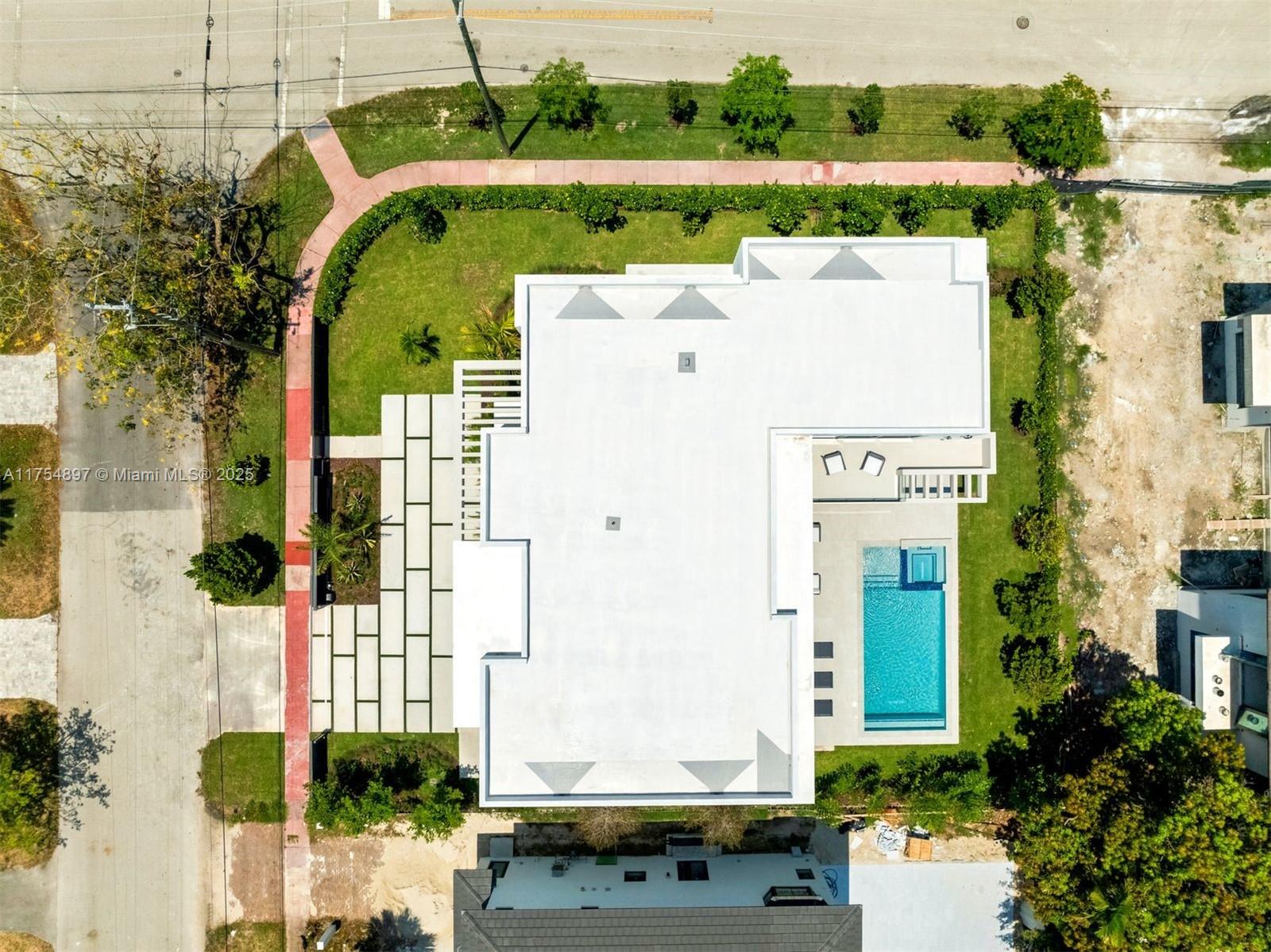 NAUTILUS EXTENSION 5TH - Residential