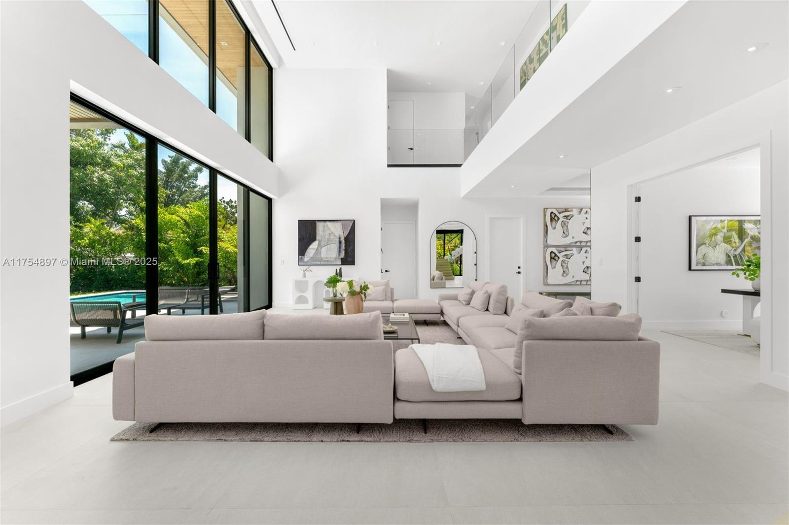 NAUTILUS EXTENSION 5TH - Residential