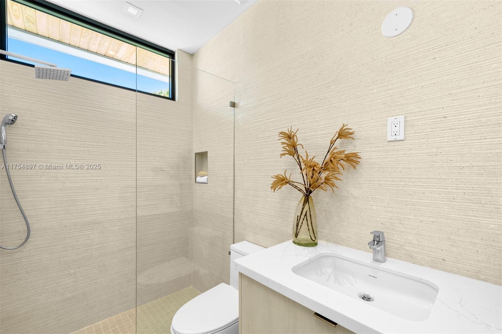 NAUTILUS EXTENSION 5TH - Residential